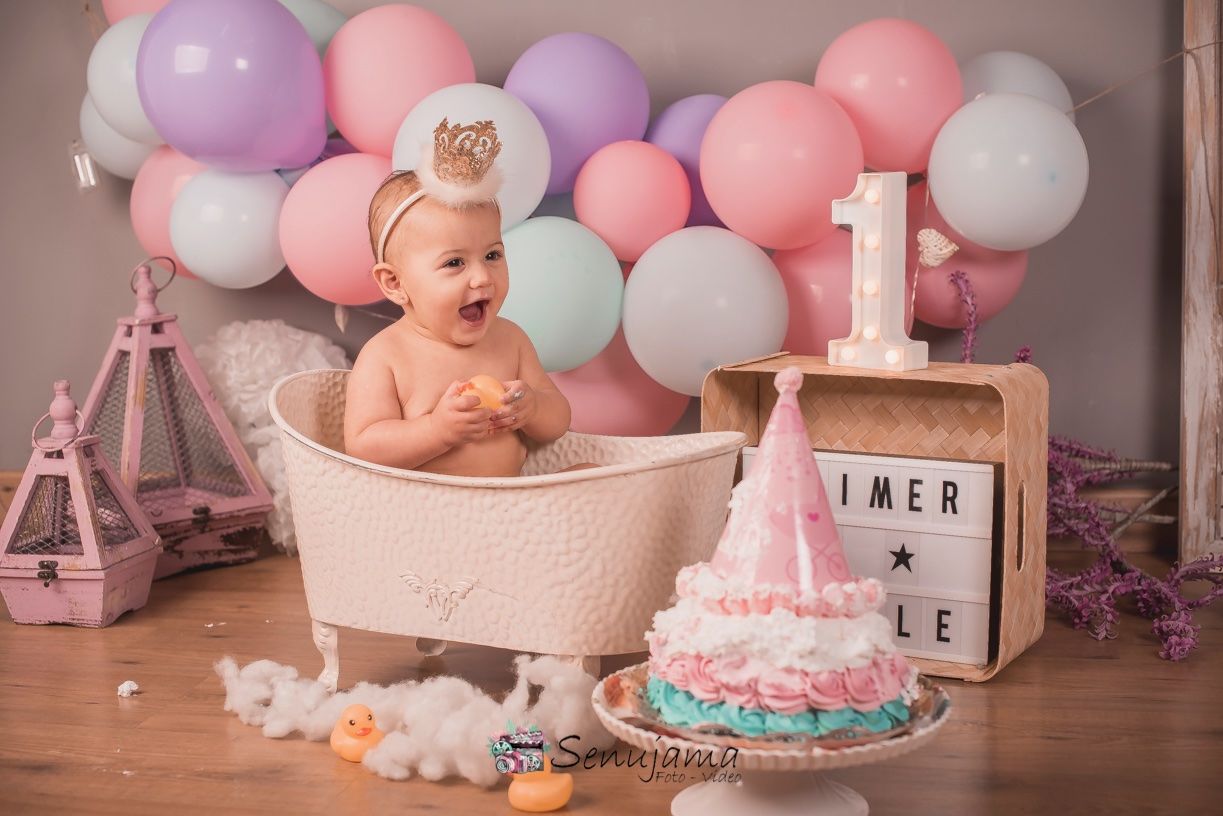 Cake smash - Sesión de fotos de cumpleaños, 1 año - Peque Pic